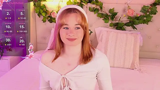 Snapshot of Abigail_Forland chatting on March 1, 2026, 5:09 am Abigail Forland online show from March 1, 2026, 5:09 am