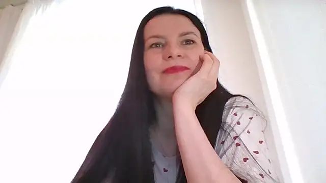 Clover Shine online show from February 15, 2026, 12:25 pm