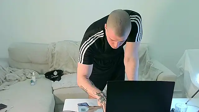 Snapshot of Telenok chatting on March 12, 2026, 3:56 am Telenok online show from March 12, 2026, 3:56 am