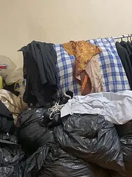 Femboysissy1919 online show from April 6, 2026, 10:38 am