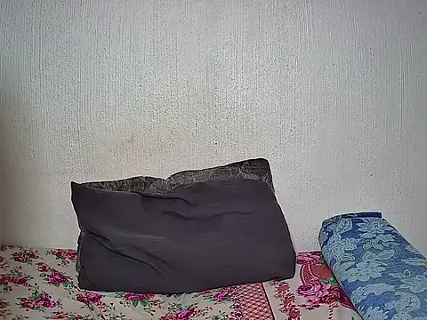 Snapshot of BlackBeauty2002 chatting on February 9, 2026, 8:24 pm BlackBeauty2002 online show from February 9, 2026, 8:24 pm