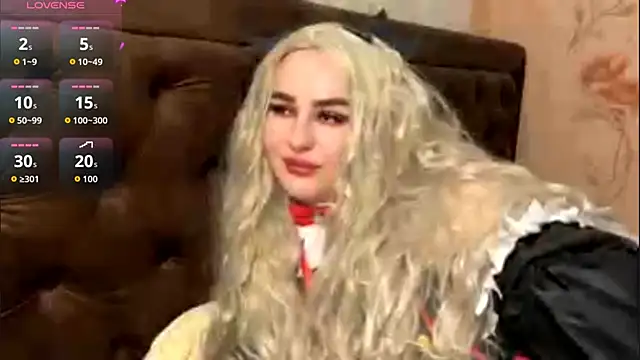 Snapshot of charmybae chatting on March 3, 2026, 3:40 pm charmybae online show from March 3, 2026, 3:40 pm