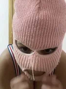 Snapshot of faettaa chatting on February 13, 2026, 3:19 pm faettaa online show from February 13, 2026, 3:19 pm