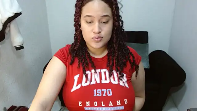 leilanewgirl online show from March 6, 2026, 12:45 pm