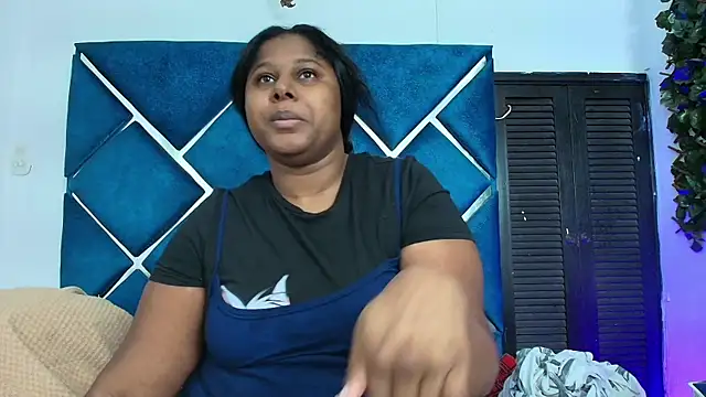 AlexaRousse4u online show from June 13, 2026, 11:13 pm