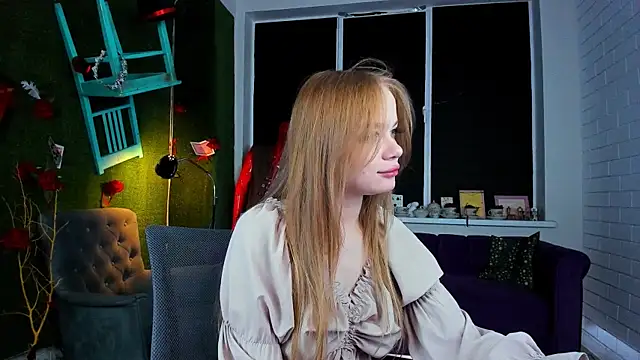 AmyNox online show from July 6, 2026, 9:06 am