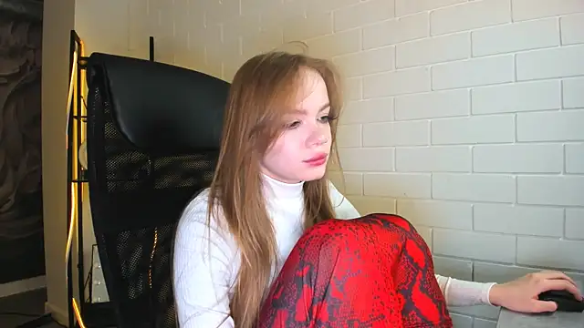 AmyNox online show from July 14, 2026, 9:14 am