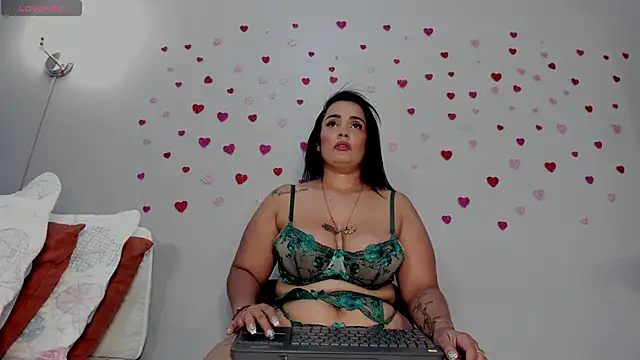 Britanny W online show from May 14, 2026, 7:53 pm