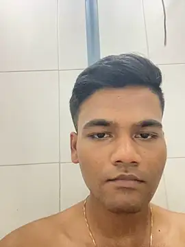 Dazzling dude online show from March 6, 2026, 7:21 pm