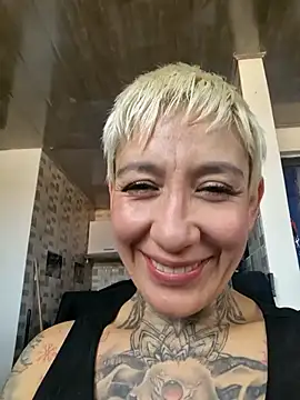Everlyn sexx online show from July 22, 2026, 7:16 pm