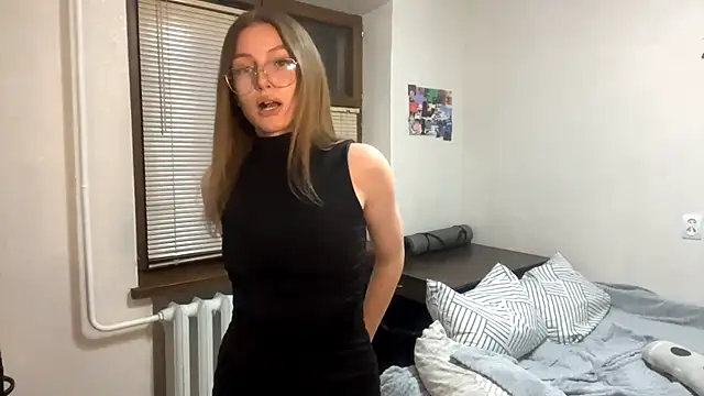 MillySwolley online show from February 15, 2026, 3:42 pm