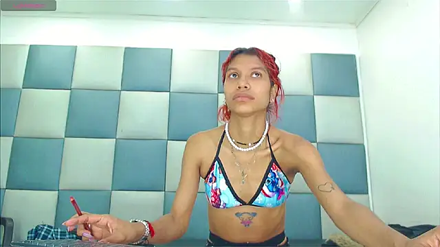 TifannyAmateur online show from March 4, 2026, 12:55 pm