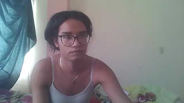 Snapshot of horny_brii chatting on June 25, 2026, 5:28 pm horny brii online show from June 25, 2026, 5:28 pm