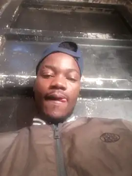 Handsomemj online show from February 19, 2026, 5:14 am