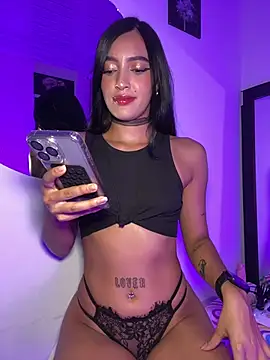 Snapshot of ValeriaMarquez chatting on February 24, 2026, 7:56 pm ValeriaMarquez online show from February 24, 2026, 7:56 pm