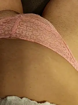 Snapshot of anitamadrid chatting on February 12, 2026, 8:20 am anitamadrid online show from February 12, 2026, 8:20 am