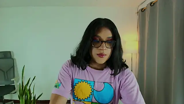 succubus Vitta online show from May 13, 2026, 11:00 pm