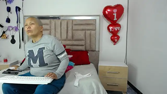 nat evans8 online show from March 12, 2026, 10:05 pm