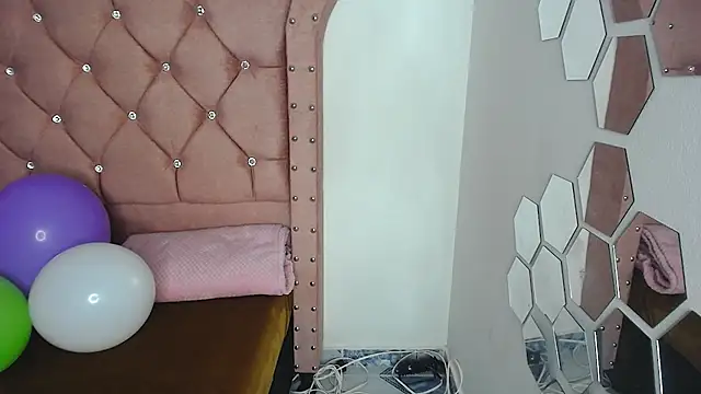 nat evans8 online show from April 1, 2026, 11:22 am