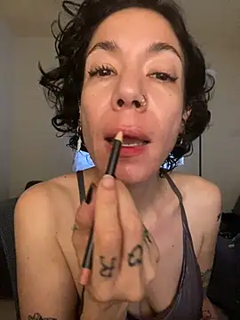 JeanneDuval8888 online show from April 1, 2026, 1:39 am