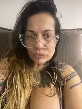 MissTamis online show from February 14, 2026, 7:27 am