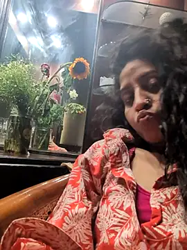 sexysilmy online show from April 19, 2026, 7:07 am