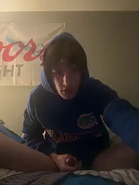 Snapshot of Bigdickaiden777 chatting on March 12, 2026, 12:00 pm Bigdickaiden777 online show from March 12, 2026, 12:00 pm