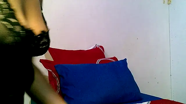 Mabelle Eveline online show from April 16, 2026, 8:04 am