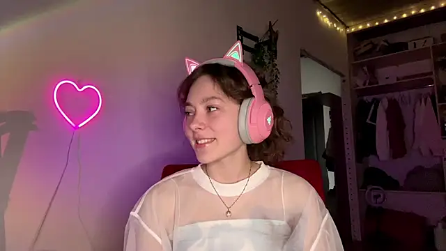 SlunkRear online show from April 3, 2026, 10:30 pm