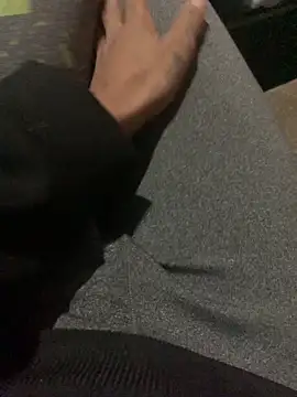 fogosapretona online show from April 18, 2026, 4:49 am