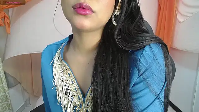 Snapshot of Sita_Nair chatting on March 28, 2026, 12:38 pm Sita Nair online show from March 28, 2026, 12:38 pm