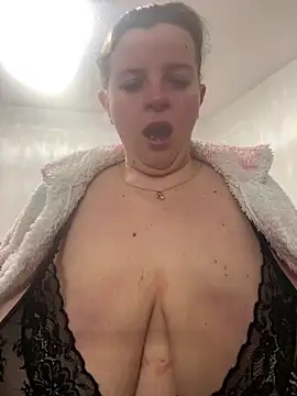 Snapshot of Laura-Loveyou chatting on February 27, 2026, 6:08 pm Laura-Loveyou online show from February 27, 2026, 6:08 pm