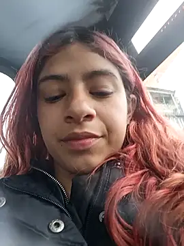 lunabloom2 online show from February 18, 2026, 12:45 pm