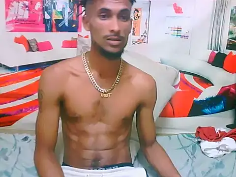 Snapshot of EroticPoison69 chatting on February 17, 2026, 6:36 pm EroticPoison69 online show from February 17, 2026, 6:36 pm