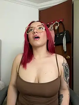 Snapshot of GoonetteMessy chatting on February 18, 2026, 10:50 pm GoonetteMessy online show from February 18, 2026, 10:50 pm