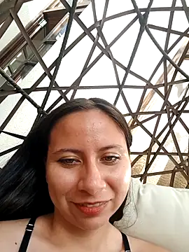 Snapshot of Mei_hells chatting on February 25, 2026, 9:02 pm Mei hells online show from February 25, 2026, 9:02 pm