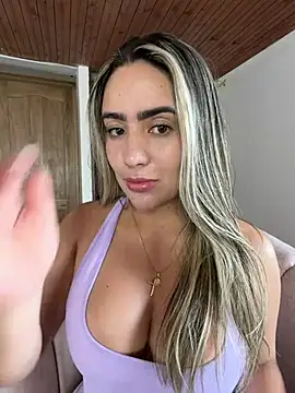 Miilana  online show from July 18, 2026, 2:32 pm