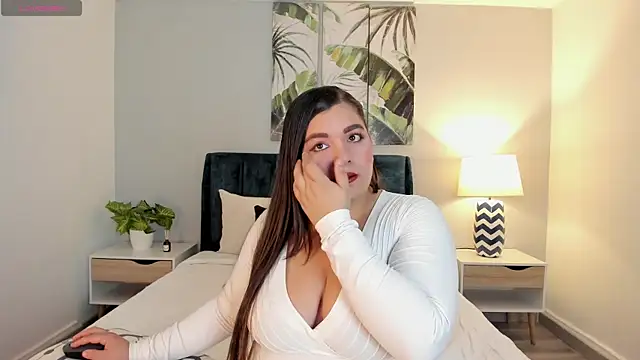 Snapshot of AgathaBloom_ chatting on February 25, 2026, 12:48 pm AgathaBloom online show from February 25, 2026, 12:48 pm