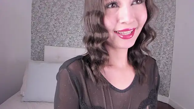 Honey Sweet777  online show from June 27, 2026, 7:19 pm