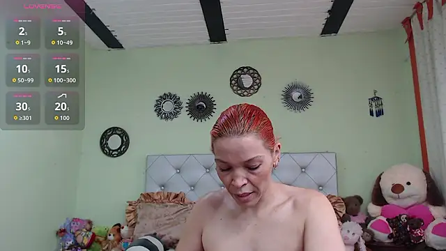 Dayana Smithh online show from March 15, 2026, 6:47 pm