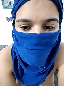 Snapshot of sarah_Dau chatting on March 4, 2026, 6:08 am sarah Dau online show from March 4, 2026, 6:08 am