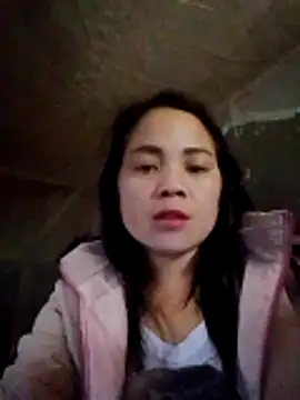 molly-xx online show from March 5, 2026, 6:31 am