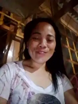 molly-xx online show from April 14, 2026, 1:39 pm