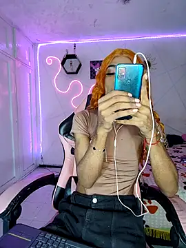 Violeta R  online show from February 28, 2026, 12:55 am