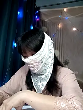 Girl-crazy1 online show from April 14, 2026, 6:03 pm