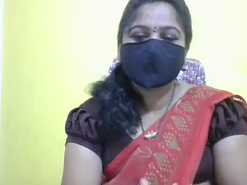 anu-reddyy online show from April 15, 2026, 4:52 am