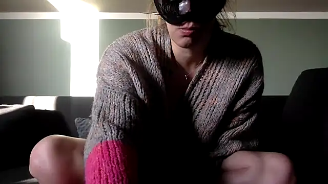 czarnula8 online show from March 11, 2026, 6:41 am