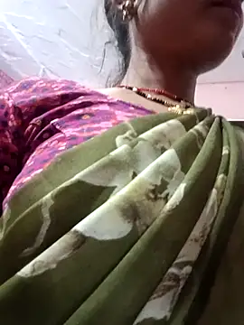 Snapshot of Deepjakolirr chatting on May 3, 2026, 4:13 pm Deepjakolirr online show from May 3, 2026, 4:13 pm