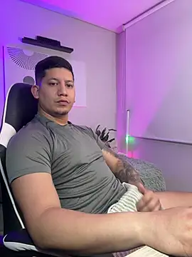  robertobaggioo online show from April 2, 2026, 12:47 pm