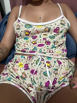 LissPerolaa online show from June 12, 2026, 6:34 am